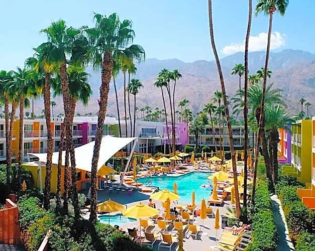 Hotels with tennis Saguaro Palm Springs