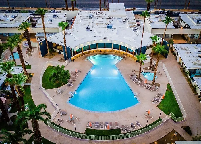 Pool Villa: Ocotillo Lodge